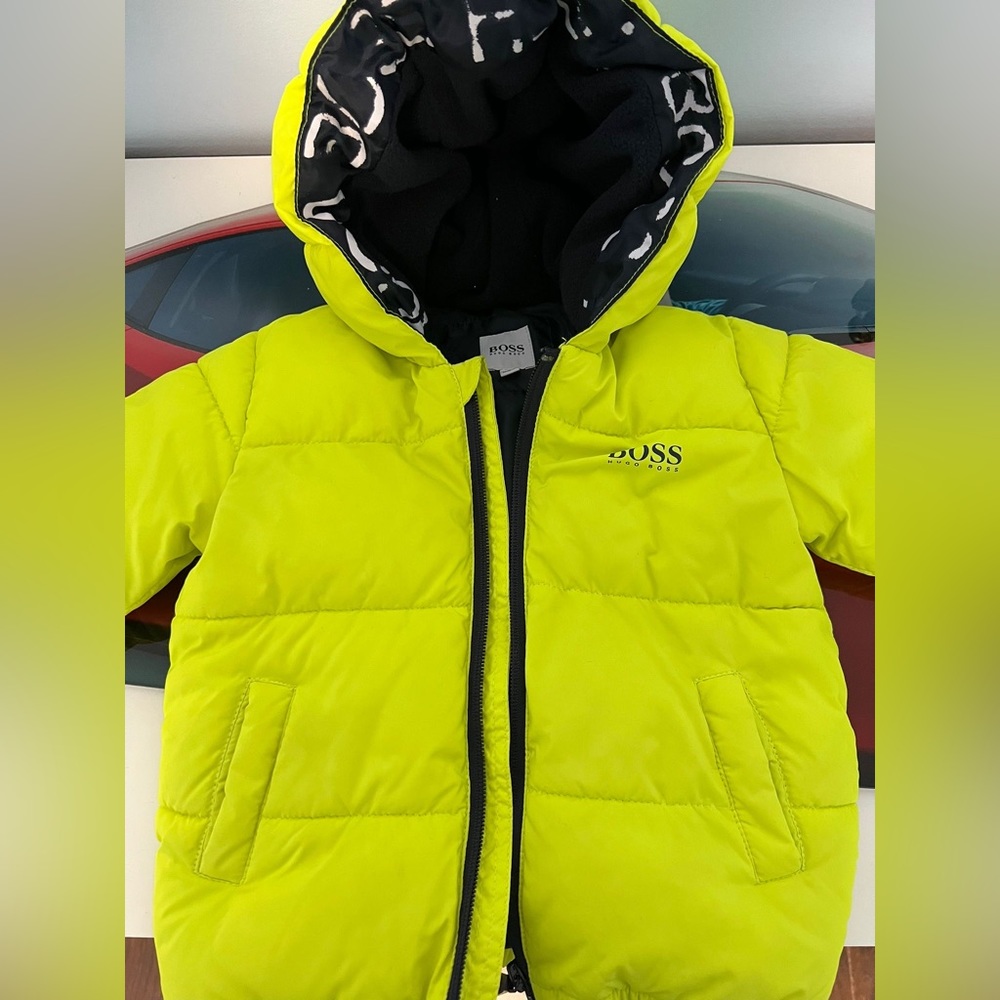Hugo Boss winter jacket - Picture 3 of 5